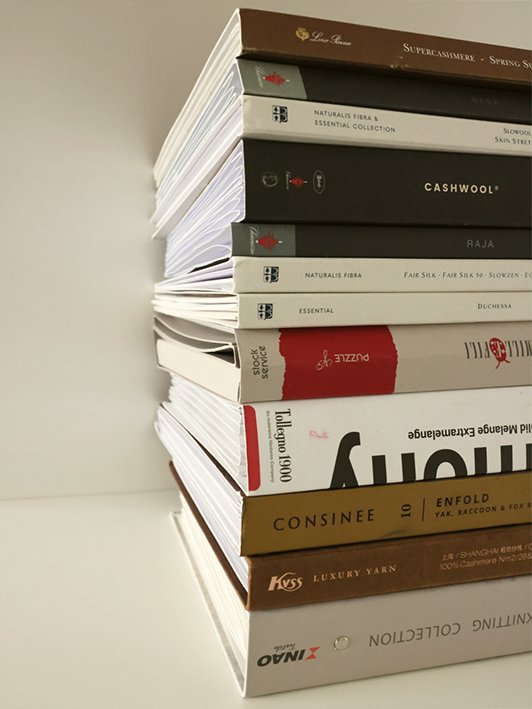 Professional yarn cards and catalogs from leading Chinese and Italian spinners